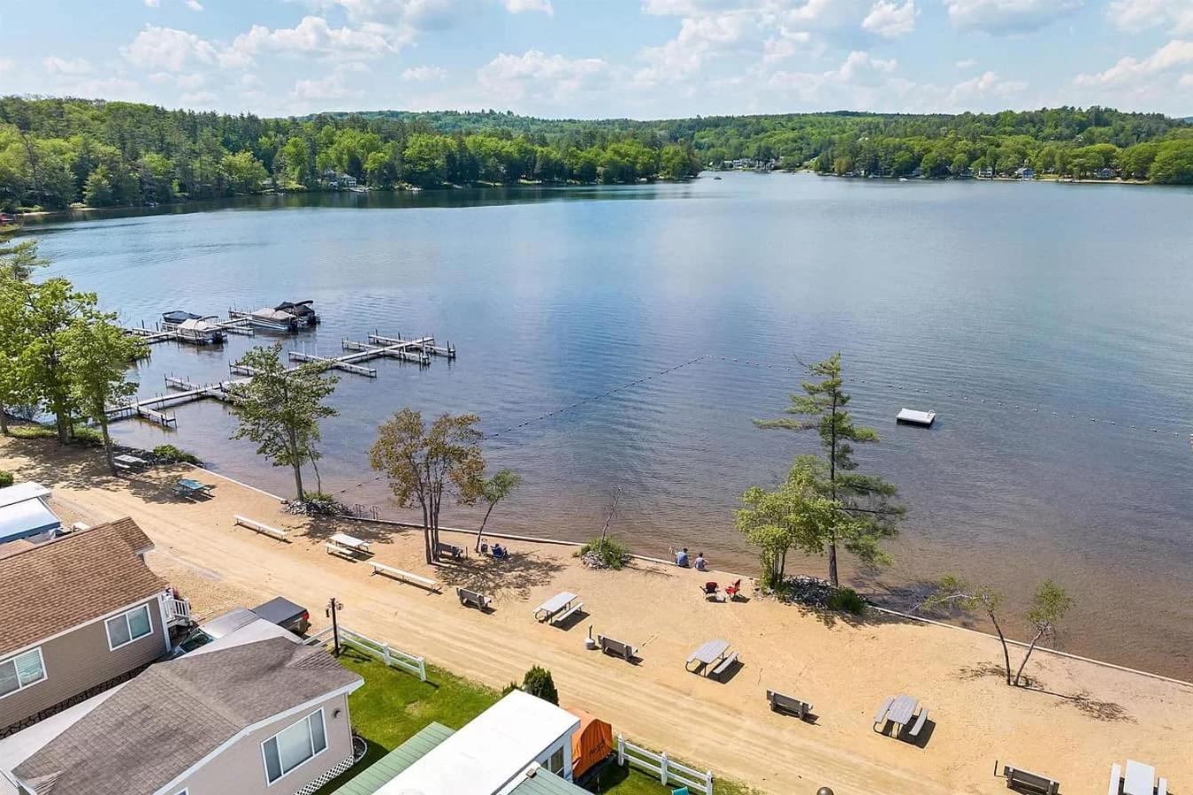 Winnasquam Beach Resort Belmont Extérieur photo